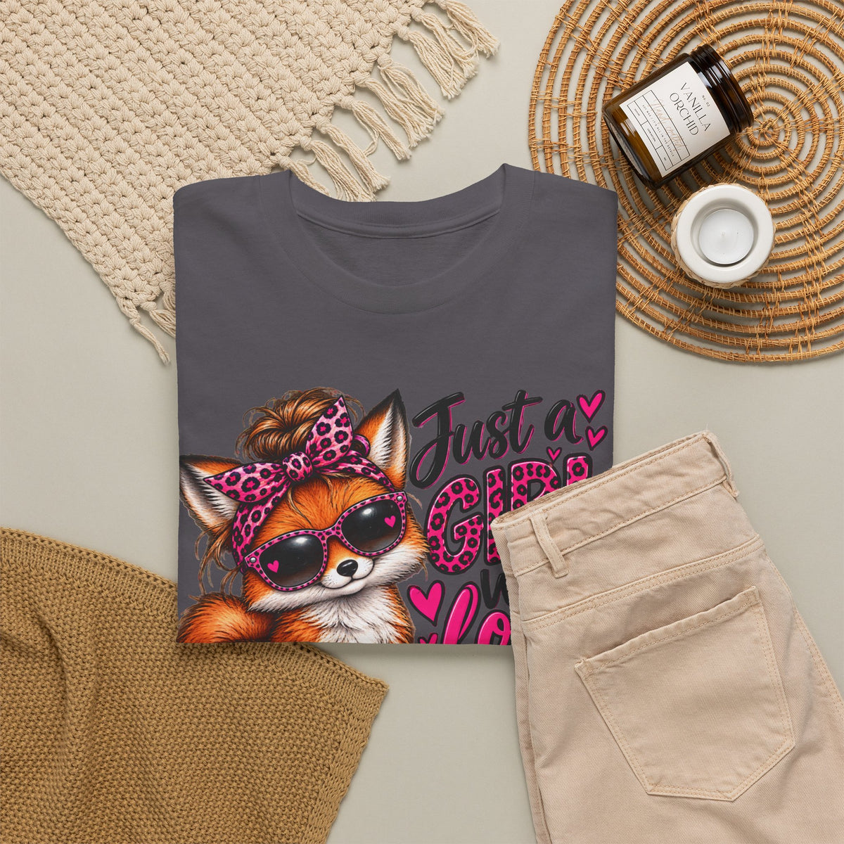 Just a Girl Who Loves Foxes T-Shirt